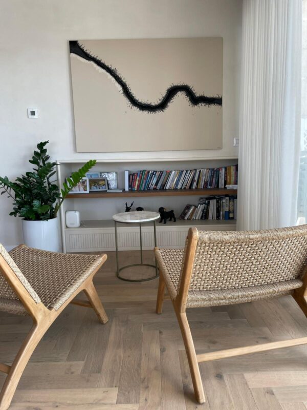 נהר שחור - ניתן להזמין בשנית